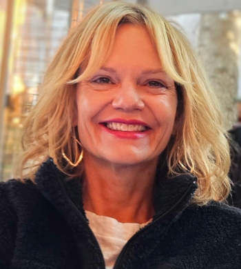 Laurie_Hintz_headshot