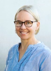 Therapist Laurie Tonelli headshot